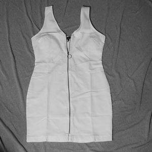 NWT White Denim Deep V-Neck Zipper Dress * L 💗